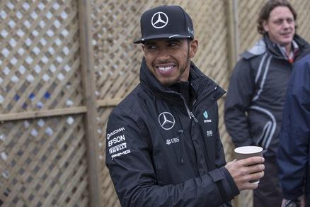 F1, Hamilton: «Avversari vicini? Ci sarà più spettacolo»