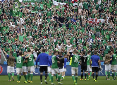 Euro 2016, un tifoso dell'Irlanda del Nord muore durante la partita