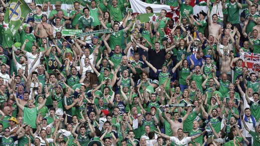 Euro 2016, un tifoso dell'Irlanda del Nord muore durante la partita
