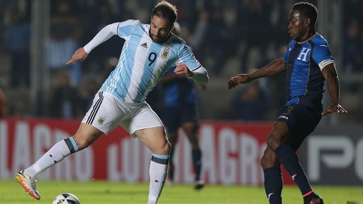 Calciomercato Napoli, dalla Spagna: «Simeone vuole Higuain all'Atletico»