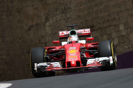 F1 Ferrari, Vettel: «A Baku giornata non del tutto storta»