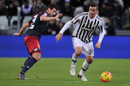 Calciomercato Cagliari, attesa per Padoin e Rincon