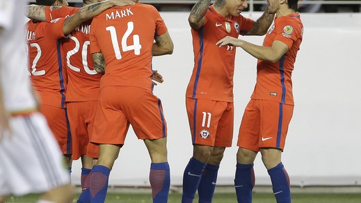 Coppa America, per Vargas un poker da sballo