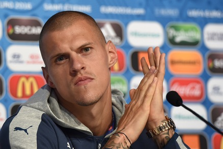 Calciomercato, Skrtel : «Io alla Roma? Rispondo dopo gli Europei»