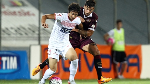 Calciomercato Ceccherini: «Sarei onorato di vestire la maglia del Palermo»