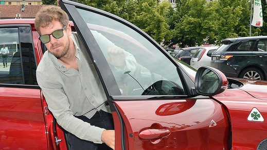 Vettel, passione Rossa anche con Alfa Giulia