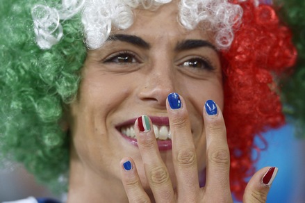Italia-Irlanda, la carica delle sexy tifose azzurre