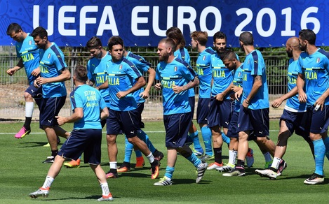 Euro 2016: Germania e Francia godono, per l’Italia la quota più dura