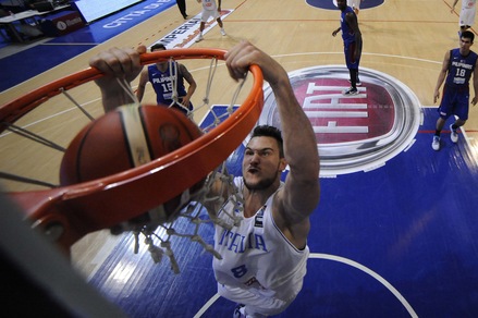 Italia, un altro over 30 con le Filippine