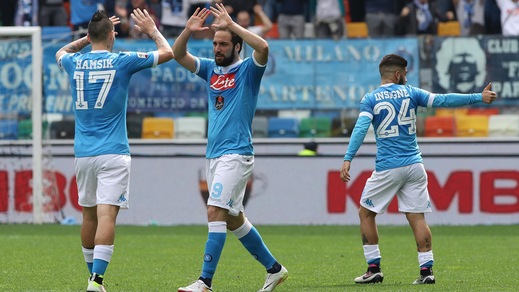 Calciomercato, missione rinnovi: Napoli pronto a blindare i 5 big