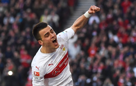 Calciomercato Inter, è Kostic l'alternativa a Candreva