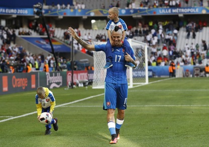 Germania-Slovacchia, Hamsik saluta Euro 2016 con i figli