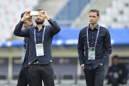 Euro 2016, l'Italia passeggia allo Stade de France. Candreva fotografo d'eccezione