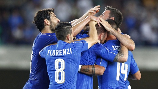 Corriere dello Sport-Stadio in edicola: Italia, remain! Milan nel caos