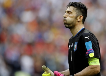 Italia, Buffon: «Meglio Neuer». Tavecchio: «Germania spaventa ma anche noi»