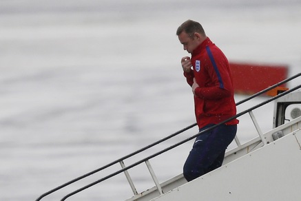 Euro 2016, il triste ritorno in patria di Rooney e dell'Inghilterra