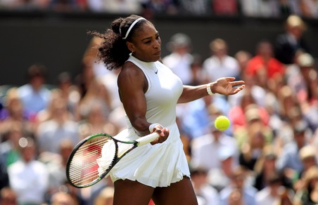 Wimbledon, buona la prima per Serena Williams: esordio ok