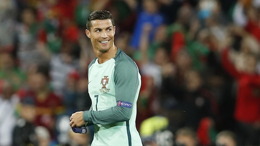 Euro 2016: Lewandowski contro Ronaldo, i bookie premiano CR7