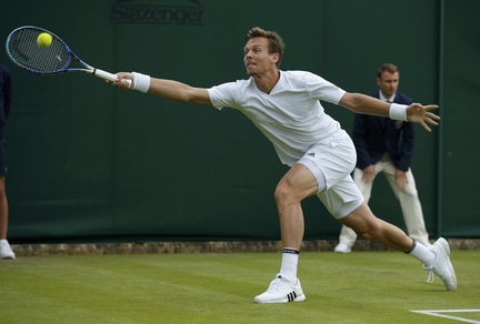 Wimbledon, Berdych batte Dodig... e la pioggia