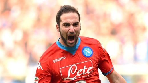 Calciomercato Napoli, «Higuain-Atletico, l'offerta: 60 milioni più alcuni giocatori»