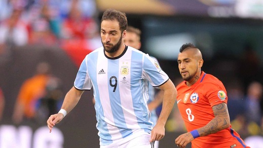 Napoli, Higuain a Madrid scatena i rumors: ma andava ad Ibiza