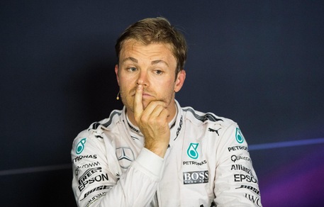 F1, Rosberg: «Stasera battiamo l’Italia», ma poi cambia idea