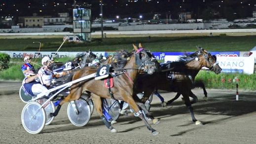 Ursa Caf da padrona ad Agnano