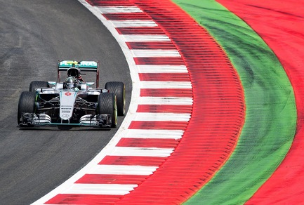 F1, Gp Austria: Rosberg parte sesto, Kvyat dalla pit lane