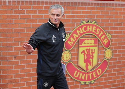 Mourinho: «Manchester United, dobbiamo tornare a vincere»