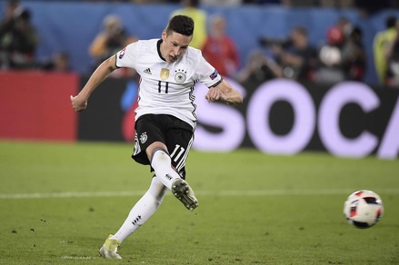 Calciomercato Arsenal: «Pronti 50 milioni di euro per Draxler»