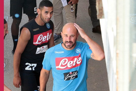 Napoli, Reina guida gli azzurri: comincia il ritiro