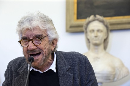 Globe Theatre, Gigi Proietti omaggia Shakespeare