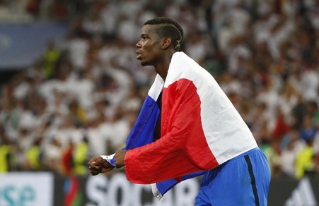 United, Pogba a Manchester per le visite: c'è l'ok della Juventus