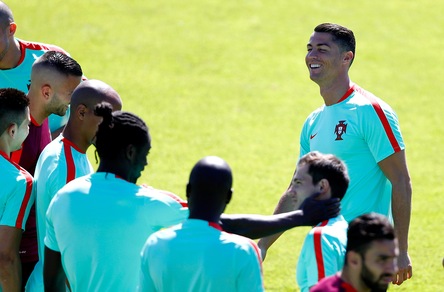 Euro 2016 Portogallo, Cristiano Ronaldo: «Battiamo la Francia, tutto può succedere»