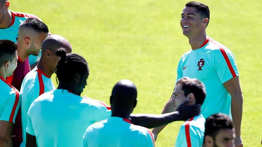 Euro 2016 Portogallo, Cristiano Ronaldo: «Battiamo la Francia, tutto può succedere»