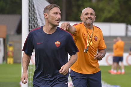 Serie A Roma, Spalletti ai tifosi: «Niente paragoni con Garcia»