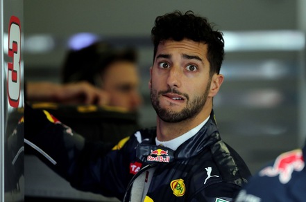 F1 Silverstone, Ricciardo: «Brutto essere battuti»