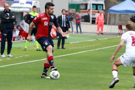 Calciomercato Cagliari, con Balzano è braccio di ferro
