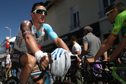Tour, Dumoulin vince per distacco la 9ª tappa
