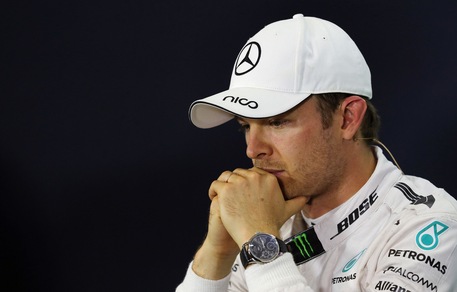 F1: Rosberg penalizzato, scivola al terzo posto