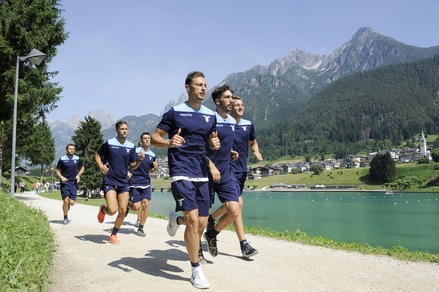 Lazio, seduta pomeridiana: botta alla tibia per Cataldi