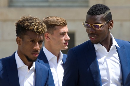 Euro 2016, Hollande riceve la Francia: che look per Pogba