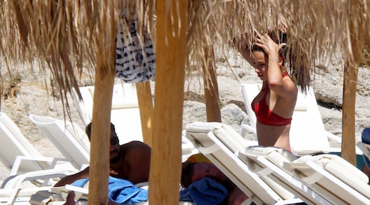 Juventus, Khedira segna il gol più bello dell'estate: la sexy Adriana Lima