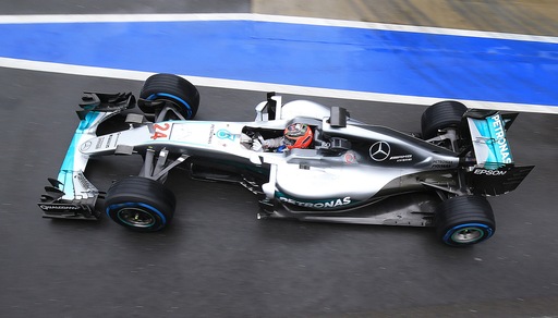 F1, nei test a Silverstone ok Ocon