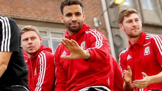 Calciomercato: Robson Kanu, l'Hull City favorito a 1,90