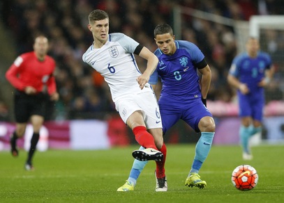 Calciomercato: «Il Manchester City ha in pugno Sané e Stones»