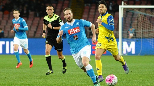 Juve su Higuain, la quota crolla a 1,44