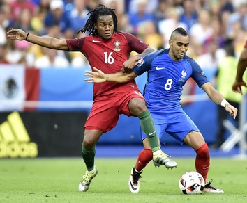 Calciomercato, Payet: «Resto al West Ham al 100%»