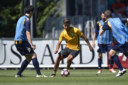 Juventus, Pjanic e Dybala scatenati in amichevole