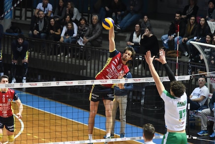 Volley: A2 Maschile, a Potenza Picena il martello Bellini